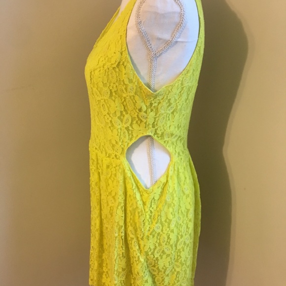 💛Bright Yellow Lace Cut Out Dress💛 - Picture 3 of 6
